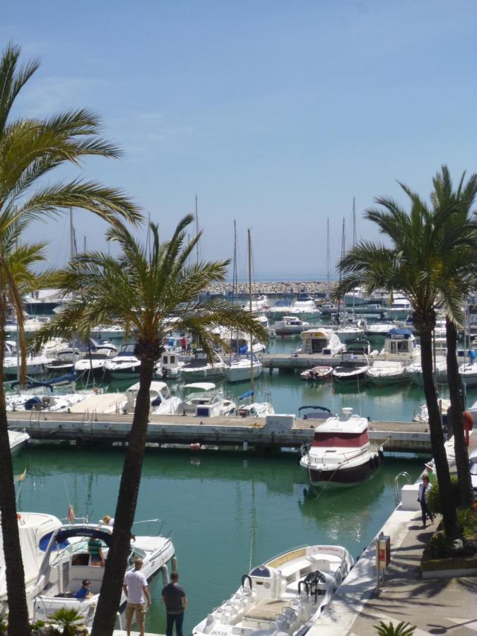 Beautiful Duquesa Harbour 2001 * Manilva