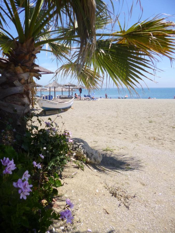Beautiful Duquesa Harbour 2001 Appartement *